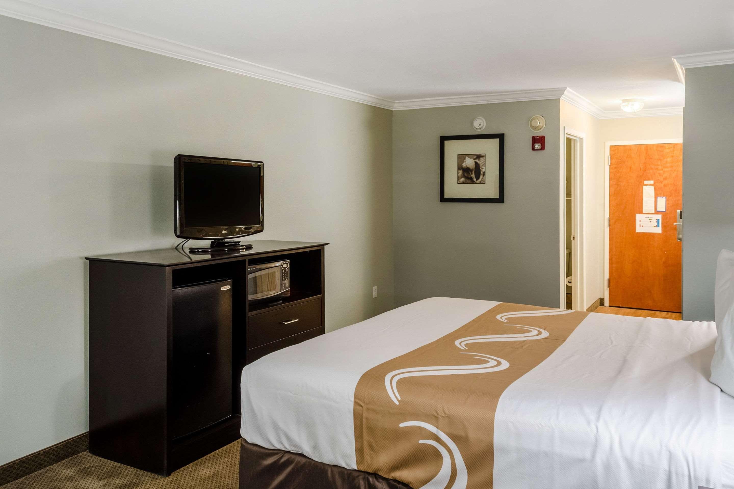 Quality Inn Gulf Shores Airport Exteriör bild
