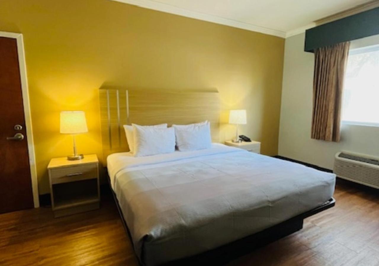 Quality Inn Gulf Shores Airport Exteriör bild